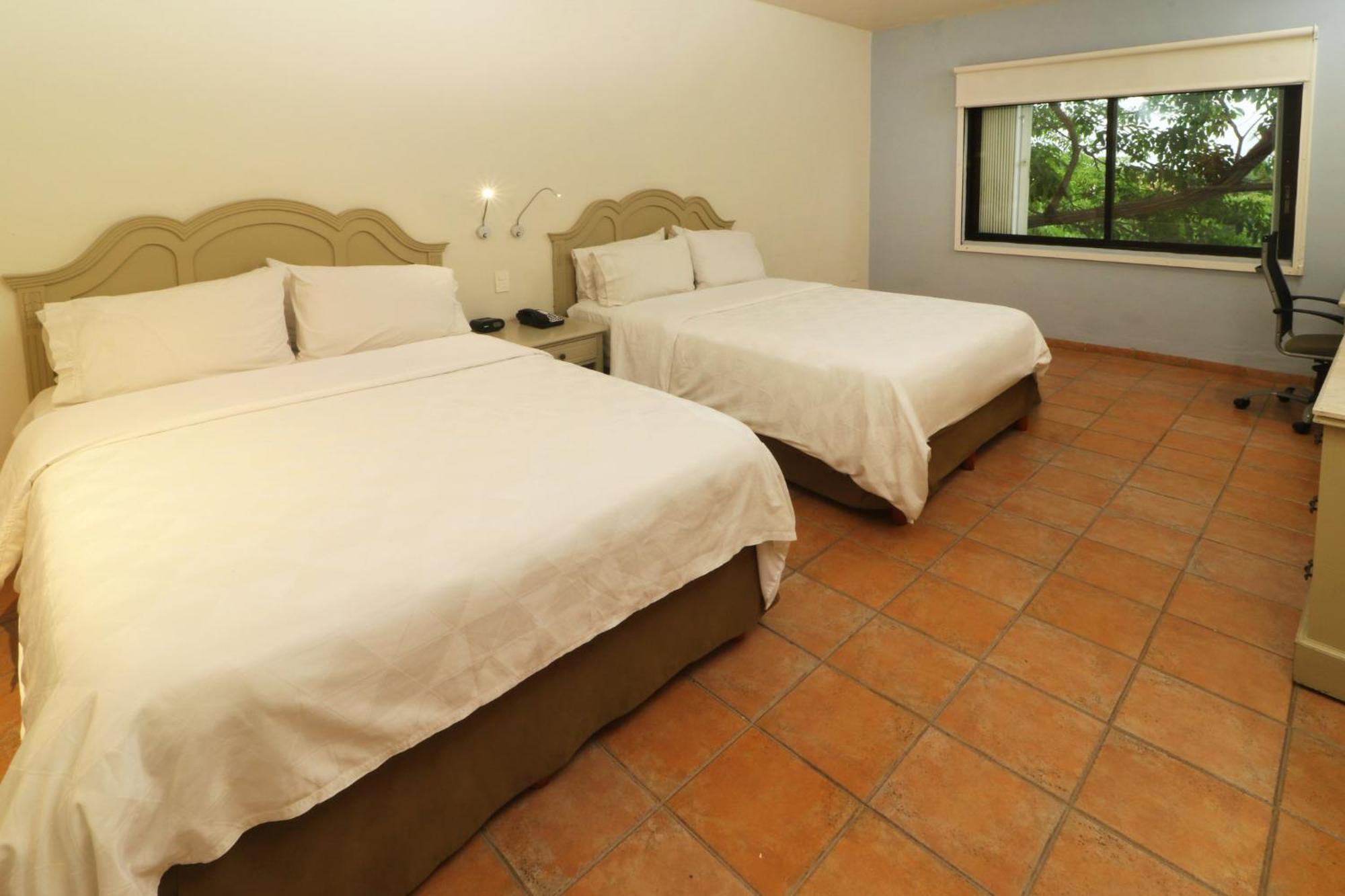 Holiday Inn Ciudad Del Carmen, an IHG Hotel Exterior foto